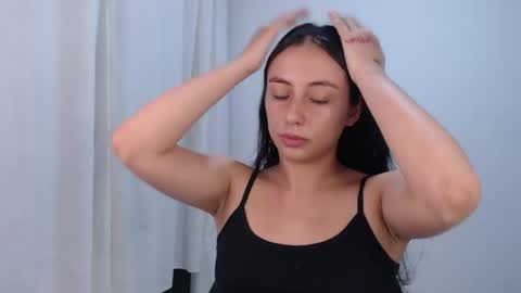   lia  online show from July 17, 2:07 am