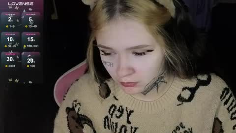 liaa_li online show from April 15, 8:09 pm