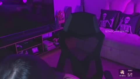 Snapshot of liaa_rodriguezz chatting on February 23, 1:57 am Liaa  online show from February 23, 1:57 am