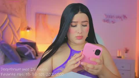 Snapshot of liacox chatting on June 1, 8:43 pm Lia Cox online show from June 1, 8:43 pm