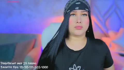 Snapshot of liacox chatting on June 19, 8:45 pm Lia Cox online show from June 19, 8:45 pm