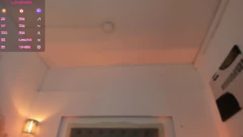 Snapshot of liaflame chatting on July 23, 1:58 am Lia Flame online show from July 23, 1:58 am