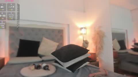 Snapshot of liaflame chatting on July 28, 7:39 pm Lia Flame online show from July 28, 7:39 pm