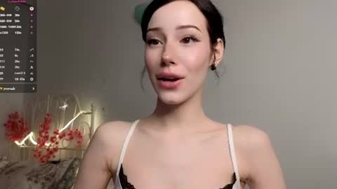 Snapshot of liaglamour chatting on July 2, 8:53 am Lia online show from July 2, 8:53 am