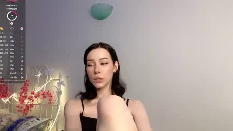 Snapshot of liaglamour chatting on July 11, 9:23 am Lia online show from July 11, 9:23 am