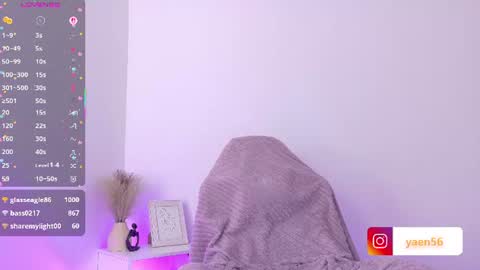 Snapshot of liah__19 chatting on June 22, 3:25 am liah__19 online show from June 22, 3:25 am