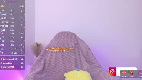 Snapshot of liah__19 chatting on July 2, 3:23 am liah__19 online show from July 2, 3:23 am