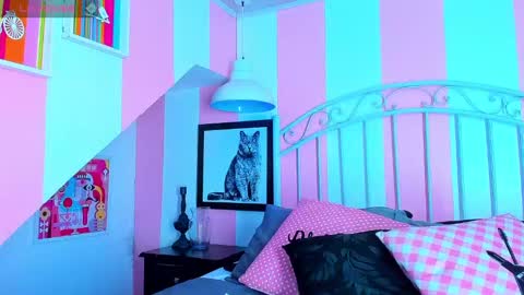 ---Liah--- online show from December 17, 9:16 pm