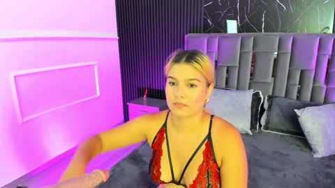 Liah Fontaine online show from October 29, 11:23 am