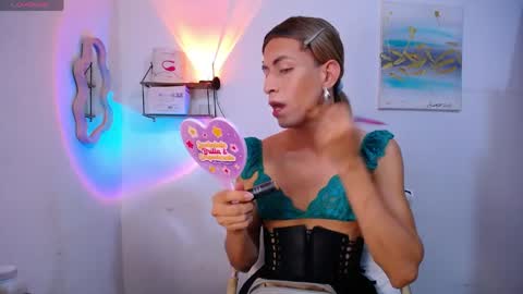 Snapshot of liahstone07 chatting on May 13, 1:08 pm Liah Stone online show from May 13, 1:08 pm