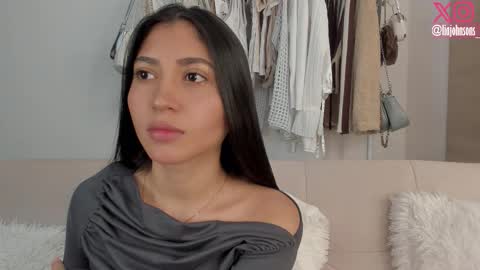 Lia Johnsons online show from March 3, 2:07 am