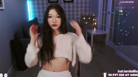 Snapshot of lialilia chatting on January 29, 8:08 am lialilia online show from January 29, 8:08 am