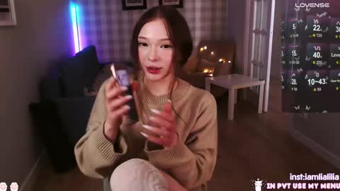 Snapshot of lialilia chatting on February 12, 10:56 am lialilia online show from February 12, 10:56 am