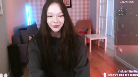 Snapshot of lialilia chatting on February 26, 7:20 am lialilia online show from February 26, 7:20 am