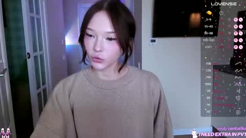 Snapshot of lialilia chatting on October 26, 9:04 am lialilia online show from October 26, 9:04 am