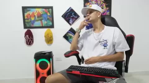 Andres online show from November 7, 10:32 pm