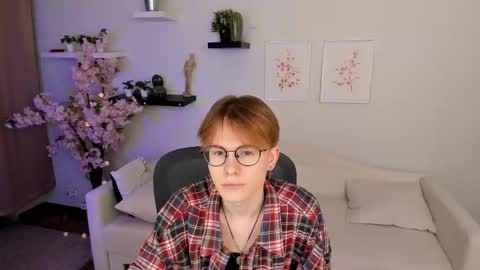 LIAM online show from March 15, 5:13 am