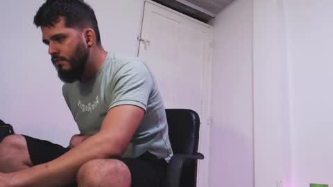 Snapshot of liam_borges chatting on February 28, 9:58 am liam_borges online show from February 28, 9:58 am