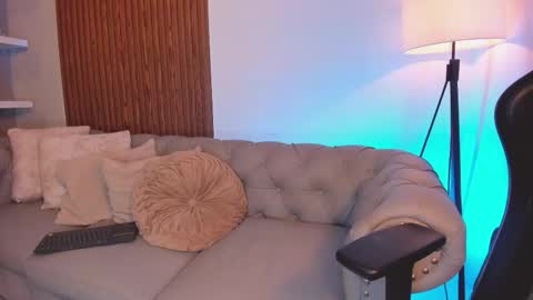 Liam Collins online show from March 6, 12:01 pm