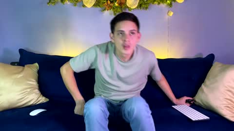 Liam online show from December 29, 12:09 am