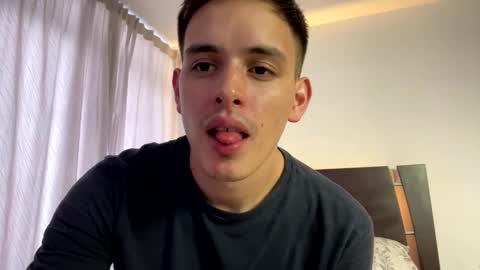 Liam online show from March 2, 9:43 pm