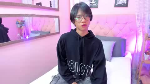 Liam online show from September 16, 3:40 am