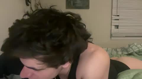 Snapshot of liam_gordineer chatting on February 18, 4:15 am Liam G The Freak online show from February 18, 4:15 am