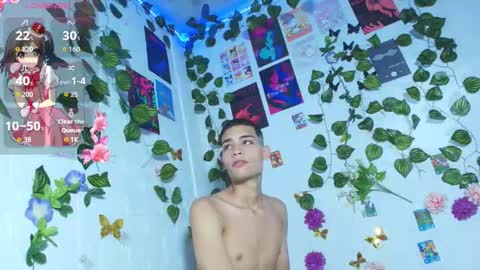 Snapshot of liam_honey18 chatting on March 15, 8:04 pm liam_honey18 online show from March 15, 8:04 pm