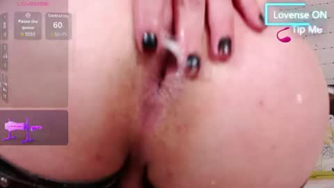 Snapshot of liam_moore chatting on July 1, 11:48 pm HORNYMOAN online show from July 1, 11:48 pm