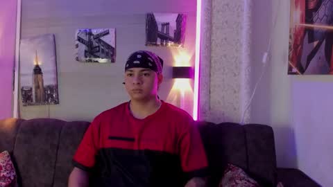 Snapshot of liam_percy7 chatting on November 7, 7:03 pm liam online show from November 7, 7:03 pm