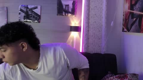 Snapshot of liam_percy7 chatting on November 18, 12:31 pm liam online show from November 18, 12:31 pm