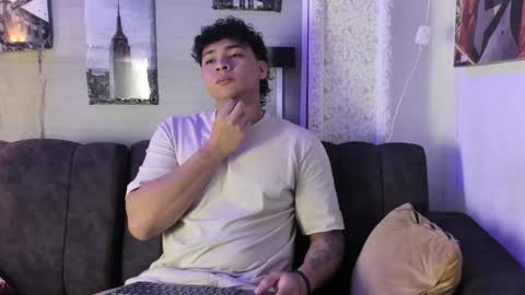 Snapshot of liam_percy7 chatting on November 30, 12:42 pm liam online show from November 30, 12:42 pm