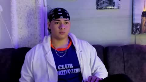 Snapshot of liam_percy7 chatting on December 3, 12:25 pm liam online show from December 3, 12:25 pm