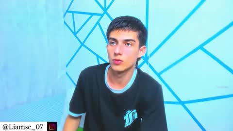 Liam scott77 online show from November 17, 10:59 pm