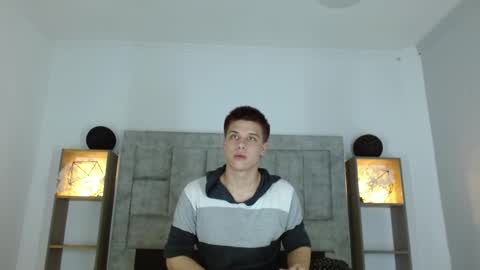 liam_york online show from January 15, 2:16 am