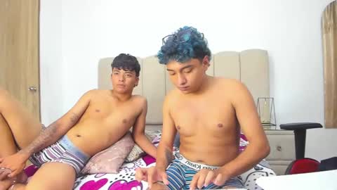 LiamANDjordan online show from November 11, 10:32 pm