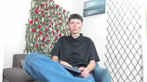 Snapshot of liambrown09 chatting on July 7, 7:18 pm Liam online show from July 7, 7:18 pm
