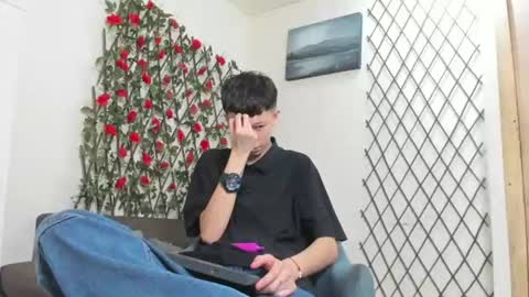 Snapshot of liambrown09 chatting on July 8, 7:29 pm Liam online show from July 8, 7:29 pm