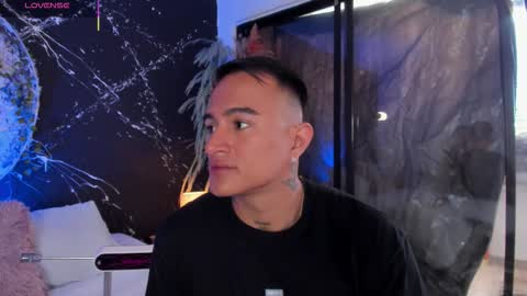 LiamDeep online show from December 20, 5:42 pm