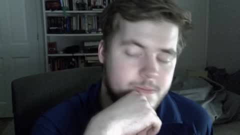 Snapshot of liamfoxx chatting on November 13, 1:37 am Liam Fox online show from November 13, 1:37 am