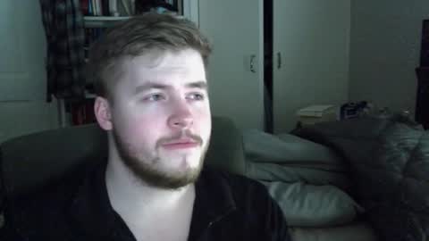 Liam Fox online show from March 13, 2:51 am