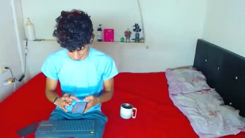 LIAM  KAI online show from March 3, 2:50 am