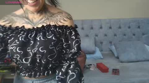 L I A M O N R O E online show from October 2, 11:39 am