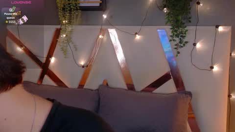 Liam Thunder online show from December 16, 8:03 pm