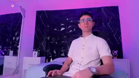 Liam online show from March 13, 8:37 pm