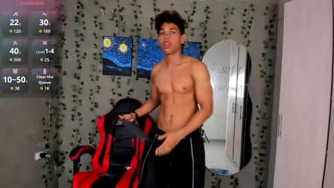 liamvibes212 online show from March 15, 1:06 pm