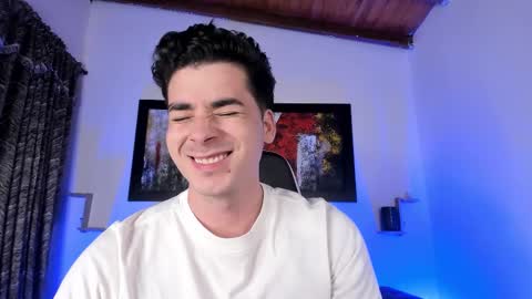 Snapshot of liamwyatt_ chatting on February 17, 3:14 am liamwyatt_ online show from February 17, 3:14 am