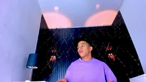 Snapshot of lian_jacob chatting on May 31, 7:37 pm Lian Jacob online show from May 31, 7:37 pm