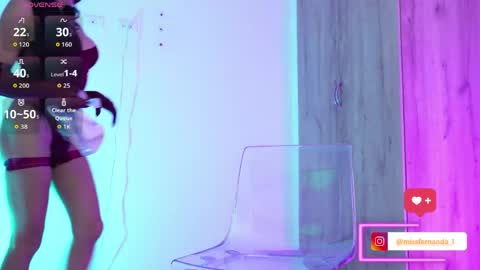 Snapshot of lian_karther1 chatting on June 7, 2:27 am missfernanda X online show from June 7, 2:27 am