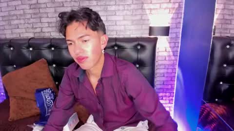 lian_prince online show from March 12, 8:04 pm